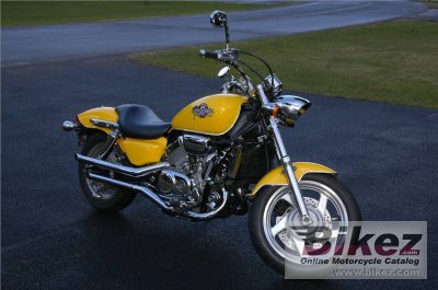 1994 Honda VF 750 C photo
